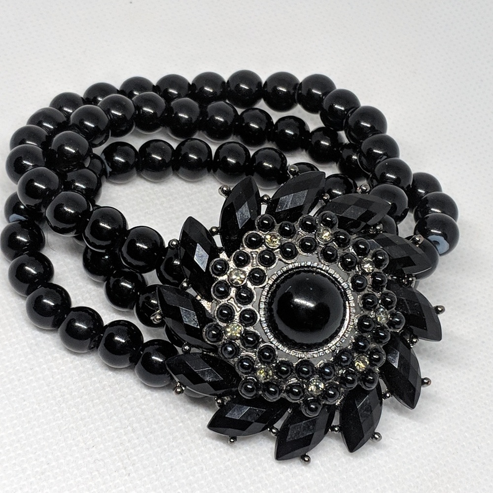 Black Stretch Statement Bracelet - image 7